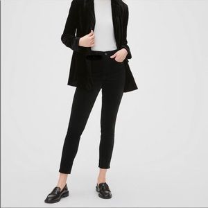 Gap Super High Rise Velvet Skinny Pants